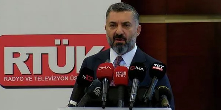 RTÜK Başkanı Şahin, FOX TV Ana Haber sunucusu Tepeli hakkında inceleme başlatıldığını açıkladı RTÜK Başkanı Şahin, FOX TV Ana Haber sunucusu Tepeli hakkında inceleme başlatıldığını açıkladı
