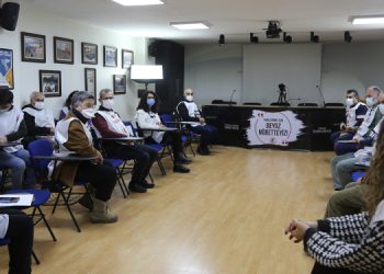 Sağlıkçıların ‘Beyaz Nöbet’ eylemi 3’üncü gününde