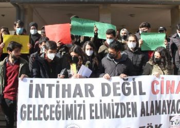 Tıp öğrencileri: Çaresiz değil, örgütlüyüz