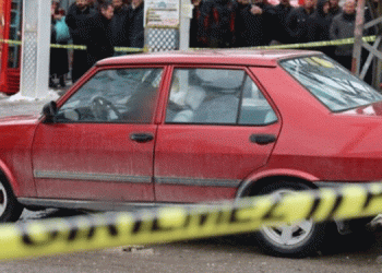 Van’da biri kadın 2 kişi katledildi Van’da biri kadın 2 kişi katledildi