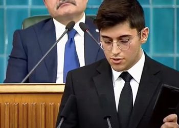 Yeni Şafak “İtalya tatili” dedi, Erasmus çıktı