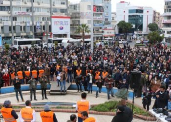 Aliağa’da eylem bitti, 14 işçi işten çıkarıldı