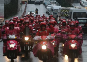 DİSK Temsilcisi Görgün: Sürekli örgütlülük sendikayla olur