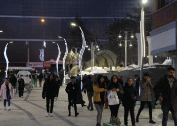 Ekmek alamıyorlar: AKP artık gitmeli