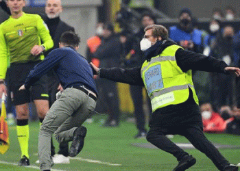 Inter-Milan derbisinde sahaya atlayan genç: Güvencesizliğe karşı bir protestoydu