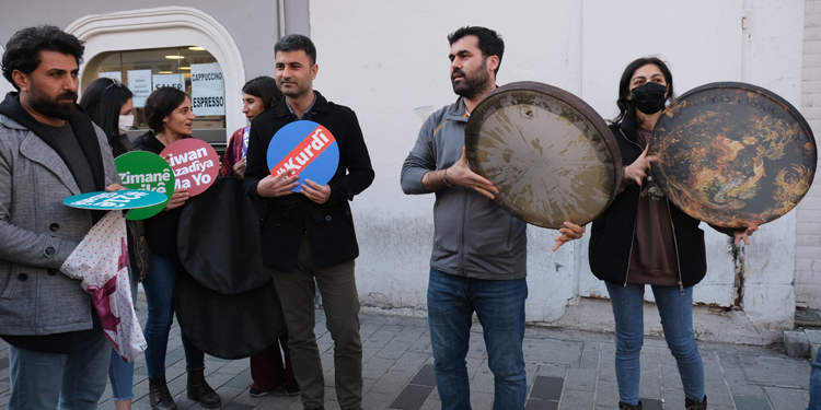 İstiklal Caddesi’nde Dil Bayramı kutlaması İstiklal Caddesi’nde Dil Bayramı kutlaması