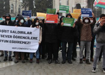 Kürt öğrencilere saldırı İstanbul’da protesto edildi