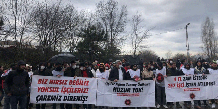 Migros işçileri gözaltına alındı Migros işçileri gözaltına alındı