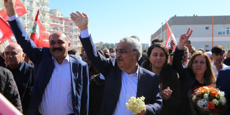 Sancar: Bu ülkeyi demokratik anayasaya kavuşturacağız Sancar: Bu ülkeyi demokratik anayasaya kavuşturacağız