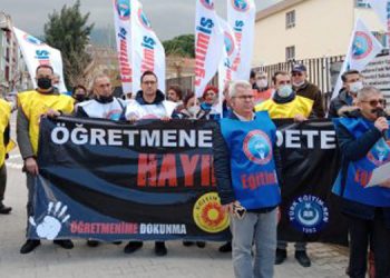 Öğretmenini taciz eden öğrencinin ailesinden şiddet