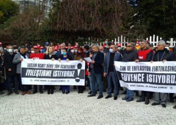 Zamlara karşı sokağa çıkan sendikalardan hükümete protesto