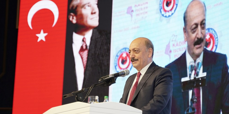 Bakan Bilgin: Enflasyonun tahribatını yapacağımız düzenlemelerle ortadan kaldıracağız Bakan Bilgin: Enflasyonun tahribatını yapacağımız düzenlemelerle ortadan kaldıracağız