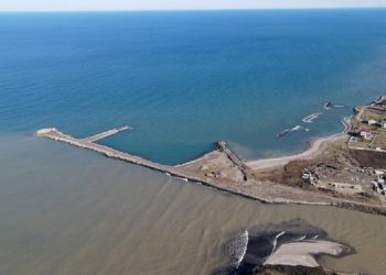 Tepki çeken balıkçı barınağı iptal edildi