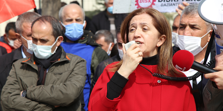 DİSK Genel Başkanı Çerkezoğlu: Asgari ücretin yeniden değerlendirilmesi ve güncellenmesi şarttır DİSK Genel Başkanı Çerkezoğlu: Asgari ücretin yeniden değerlendirilmesi ve güncellenmesi şarttır