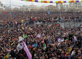 Newroz’da gözaltına alınan 298 kişiden 1’i tutuklandı