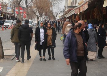 Erkeklerden 8 Mart mesajı: Kadın özgürleşmeden sorunlar çözülmez