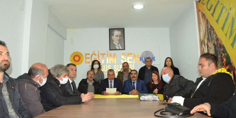 ‘Geçinemiyoruz’ mitinginde yürüyüş yapan 21 kişi hakkında soruşturma ‘Geçinemiyoruz’ mitinginde yürüyüş yapan 21 kişi hakkında soruşturma
