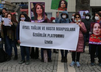 Hasta tutuklular için imza standı