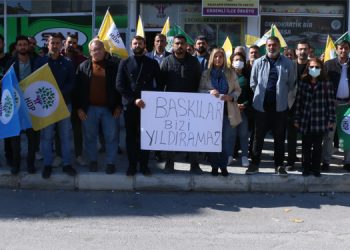HDP Erdemli ilçe binası üç defa saldırıya uğradı failler yakalanmadı