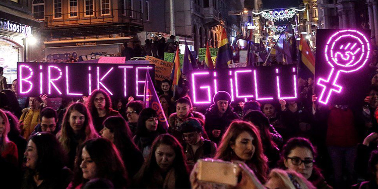 Kadınlar kampanyalarıyla tutuklu kadınların sesi oluyor Kadınlar kampanyalarıyla tutuklu kadınların sesi oluyor