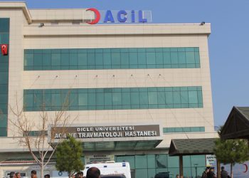 Patlamada yaralanan işçilerden biri yaşamını yitirdi