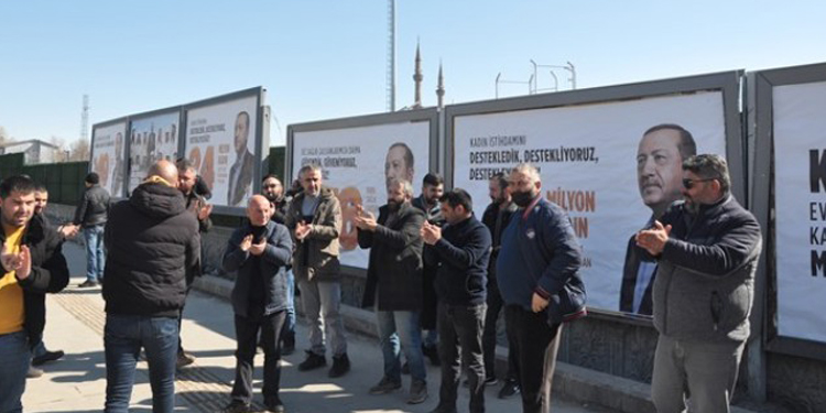 Servis şoförlerinden eylem: Kontak kapatacağız Servis şoförlerinden eylem: Kontak kapatacağız