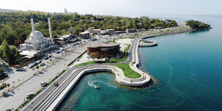 Van Gölü kıyı şeridi ranta açılıyor Van Gölü kıyı şeridi ranta açılıyor