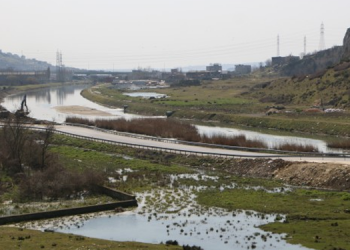 ‘Kanal İstanbul’ güzergahındaki Şahintepe Mahallesi taşınmak isteniyor