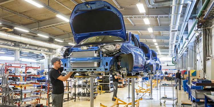 Otomotiv üretimi ilk çeyrekte yüzde 12.4 azaldı Otomotiv üretimi ilk çeyrekte yüzde 12.4 azaldı