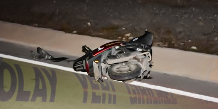 Sancaktepe’de 17 yaşındaki motorlu kurye hayatını kaybetti Sancaktepe’de 17 yaşındaki motorlu kurye hayatını kaybetti