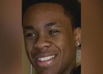 ABD’de siyahi genci ev baskınında öldüren polislere dava açılmayacak