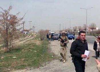 Adalet Nöbeti’nde alkışlı protesto