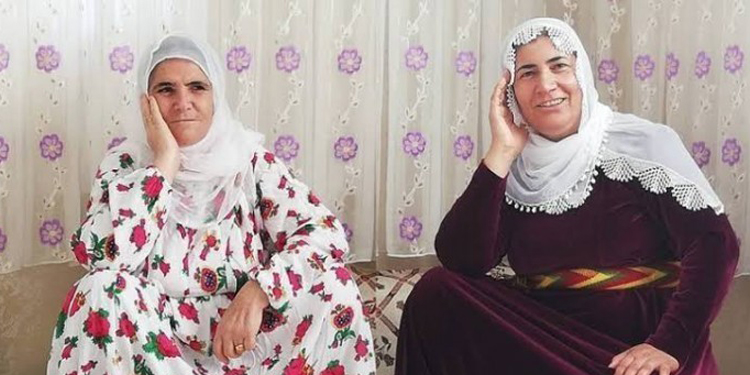 AYKAY-DER Eşbaşkanı Bayav serbest bırakıldı AYKAY-DER Eşbaşkanı Bayav serbest bırakıldı