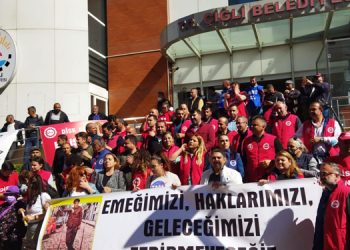 Çiğli Belediyesi işçilerinin eylemi 2’nci gününde