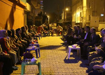 HDP, Cizre ilçe binası önünde ”Nöbet eylemi” başlattı