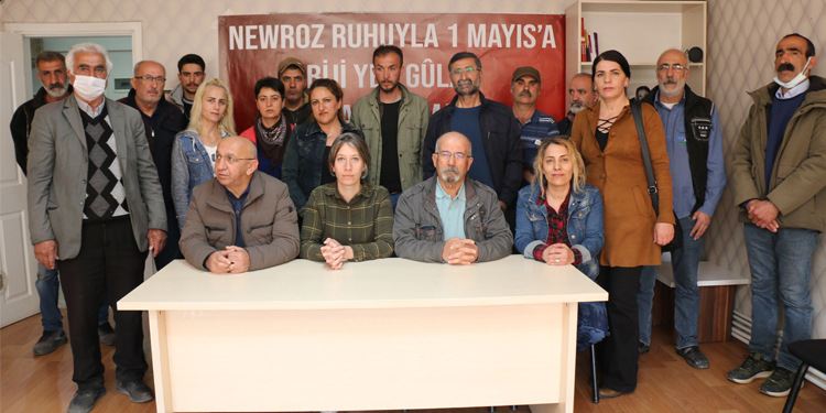 Dersim 1 Mayıs’ı Seyit Rıza Meydanı’nda kutlanacak Dersim 1 Mayıs’ı Seyit Rıza Meydanı’nda kutlanacak