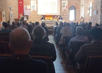 Ekolojistlerden panel: Ekoloji ile emek mücadelesi bir ve ortaktır