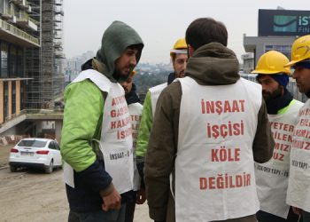 Finans Şehir Merkezi’nde inşaat işçileri direnişe geçti
