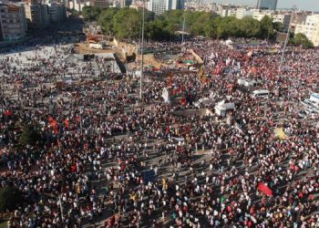 Gezi için sinemacılardan 24 saatte 3 bin imza