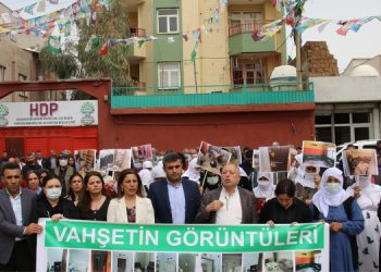 HDP’ye polis baskınına tepki: Kabusunuz olmaya devam edeceğiz