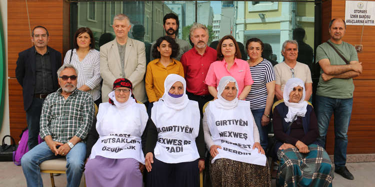 Adalet Nöbeti’nde “faşist iktidara karşı birlik” çağrısı Adalet Nöbeti’nde “faşist iktidara karşı birlik” çağrısı