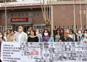 Kovid-19 nedeniyle hayatını kaybeden sağlıkçılar anıldı