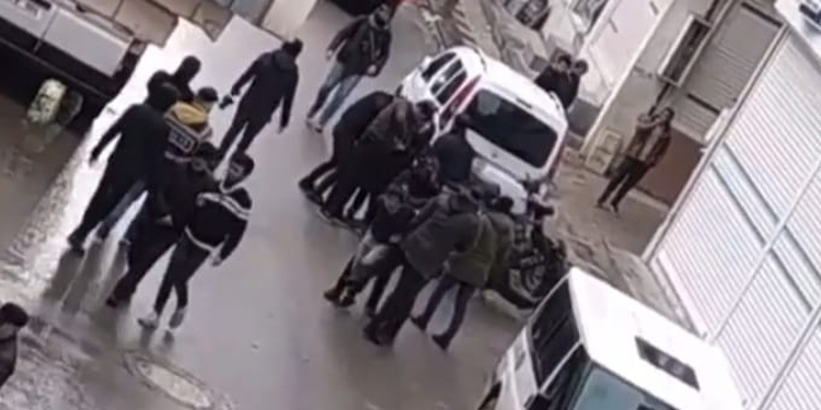 Newroz kutlamasındaki polis şiddetine suç duyurusu Newroz kutlamasındaki polis şiddetine suç duyurusu