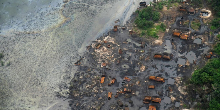 Nijerya’da kaçak rafineride patlama: En az 100 ölü Nijerya’da kaçak rafineride patlama: En az 100 ölü