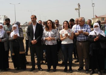 Saliha Aydeniz: Cezaevleri ölüm evlerine dönüştü