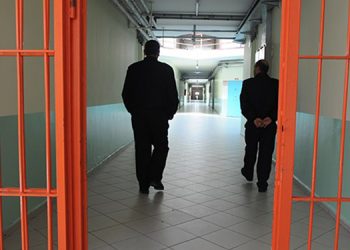 “10 tutuklunun asgari ihtiyacı 8 bin”