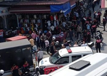 Beyazıt’ta silahlı kavga