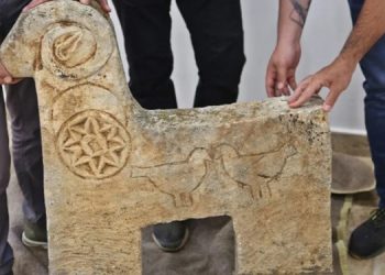 Çalınan “Koç Başlı Mezar Taşı” bulundu