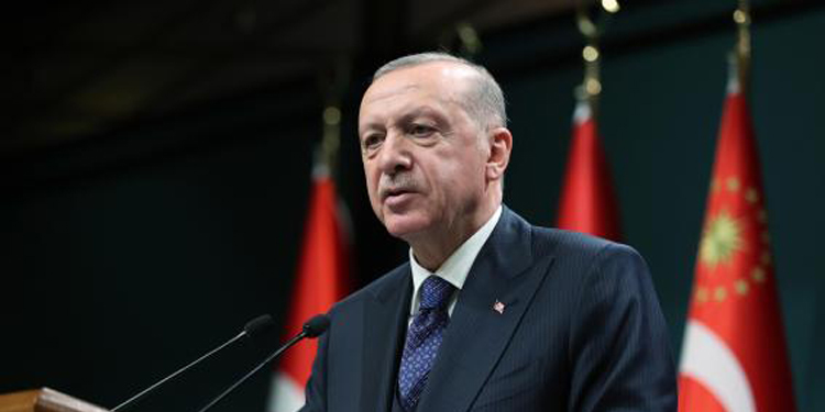 Erdoğan: İsveç’in bize uyguladığı yaptırımları hiçbir şekilde bir kenara koyamayız Erdoğan: İsveç’in bize uyguladığı yaptırımları hiçbir şekilde bir kenara koyamayız