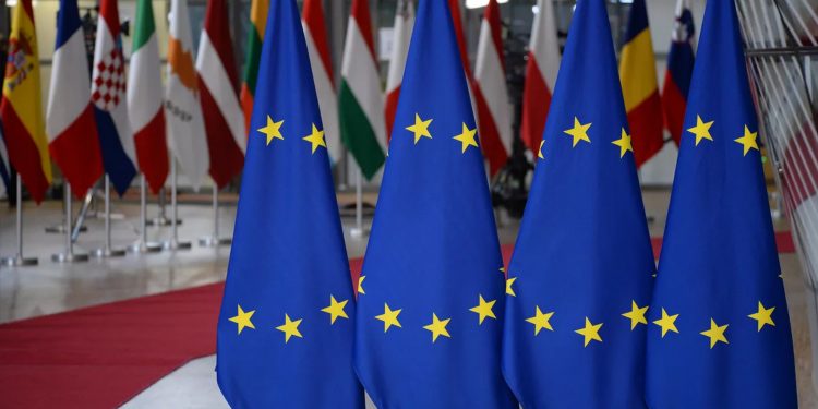 AB’den Ukrayna’ya enerji arzını yeniden sağlamaya yardımcı olma sözü